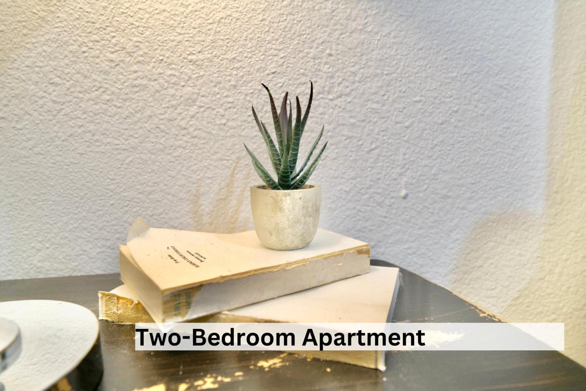 Boutique Apartment In Historic Downtown Олбани Екстериор снимка