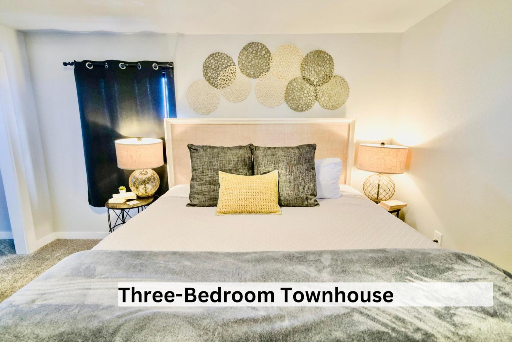 Boutique Apartment In Historic Downtown Олбани Екстериор снимка